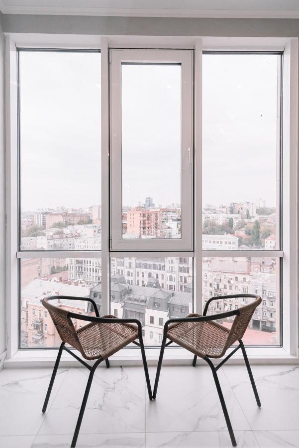 Royal Tower Vip Smart Apartments 1 Kiev Exterior foto